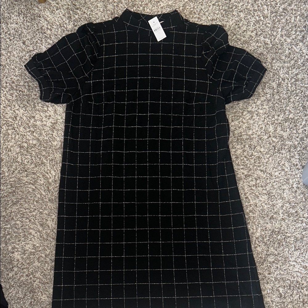 Loft Black Windowpane Shift capsule
Workwear Dress with Metallic Grid